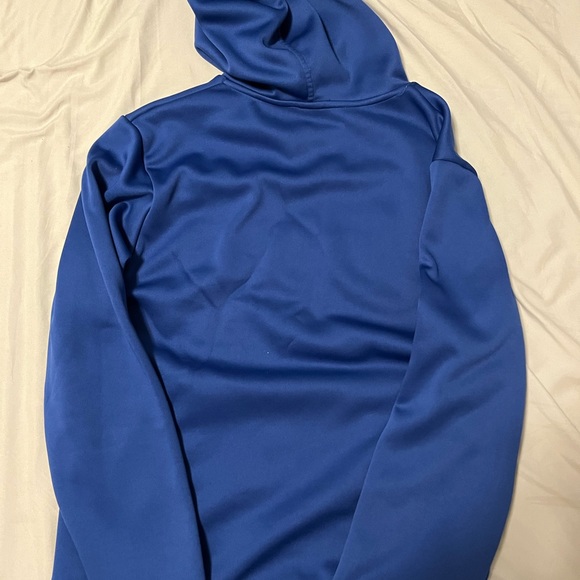 Medium Men’s Bench Hoodie - Picture 2 of 2